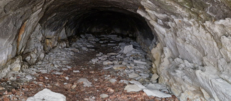 Tematikus fatörzsbarlang túra a Miocén Parkból a felvidéki oldalra